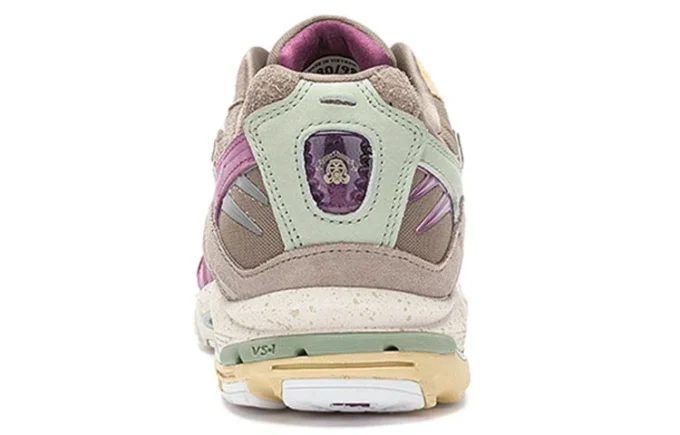 Footpatrol x Wave Rider 10 “Grey Rust”