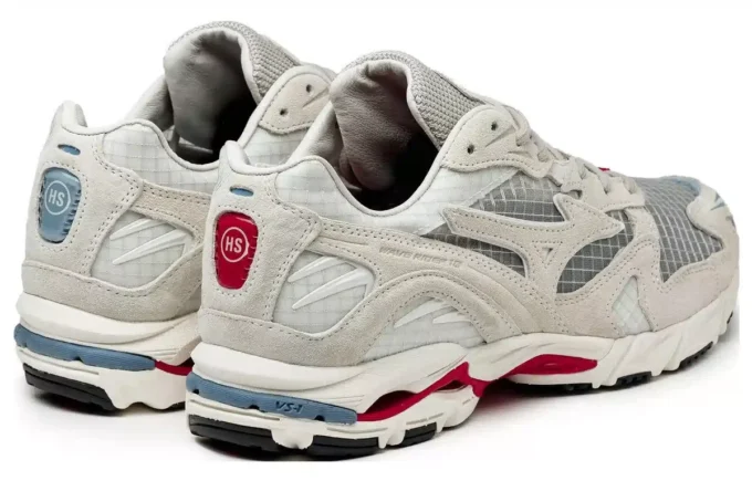 Highsnobiety x Wave Rider 10 “Duality & Balance”