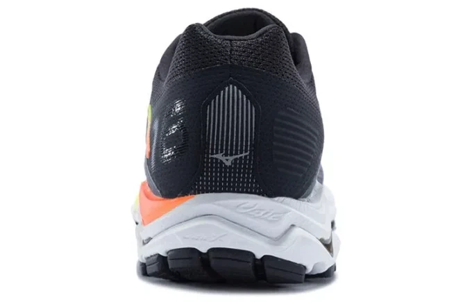 Inspire 16 Black/Orange