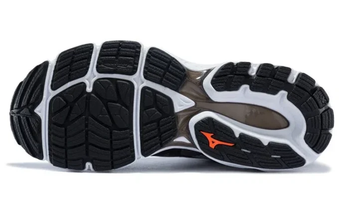 Inspire 16 Black/Orange