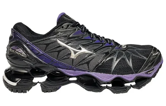 Mizuno Wave Prophecy 7 “Black Purple”