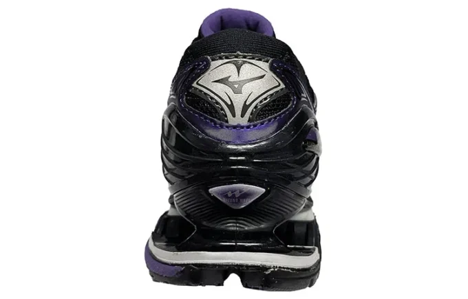Mizuno Wave Prophecy 7 “Black Purple”