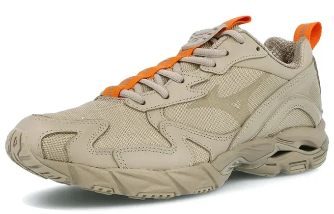 Mizuno x Beams Wave Rider 10 “Wood Ash”