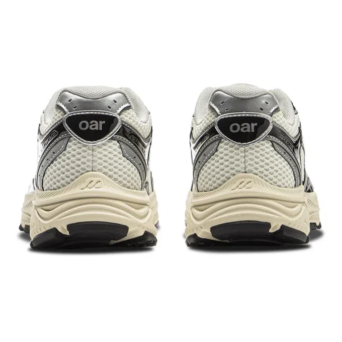 Mizuno x Oarism Racer S “Cream White Silver”