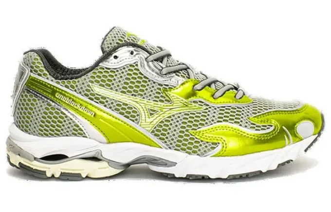 Mizuno x One Block Down Flame Wave Wave Rider 10 “Yellow”
