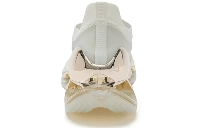 Mizuno x Sorayama Wave Prophecy “White Grey Gold”