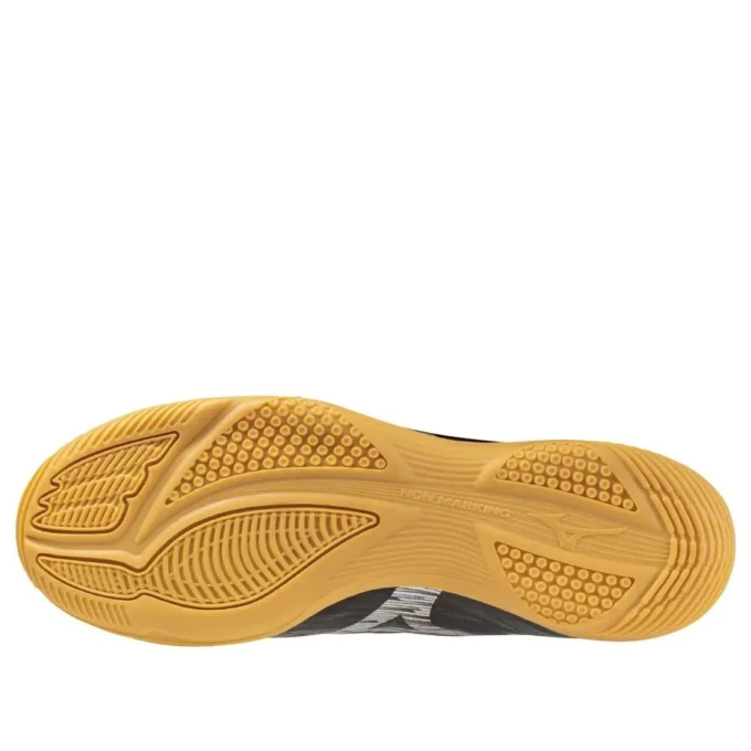 Monarcida Neo Sala Club In “Black White”