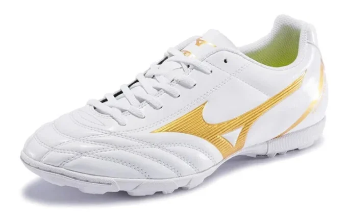 Monarcida Neoii Football Shoes White/Gold