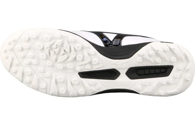 Morelia 2 Pro AS “White Black”