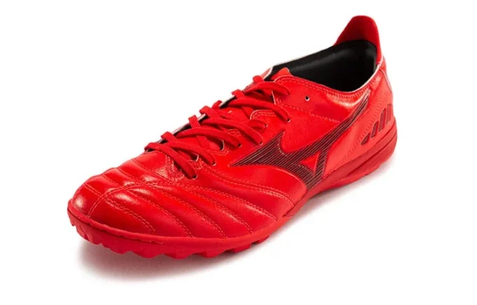 Morelia Neo 3 AS Soccer Cleats Red