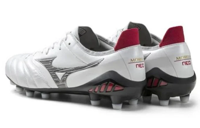 Morelia Neo 3 “B Japan – White Black”