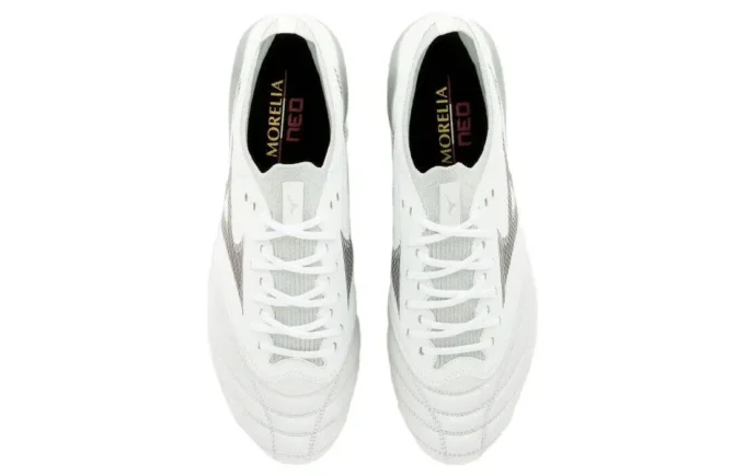 Morelia Neo 3 Beta Elite “Shining Pack”