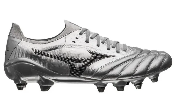 Morelia Neo III Beta “Silver”