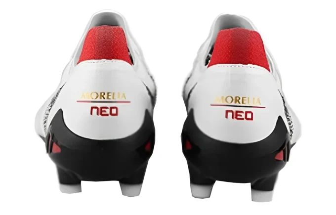 Morelia Neo III Japan “White Black Red”