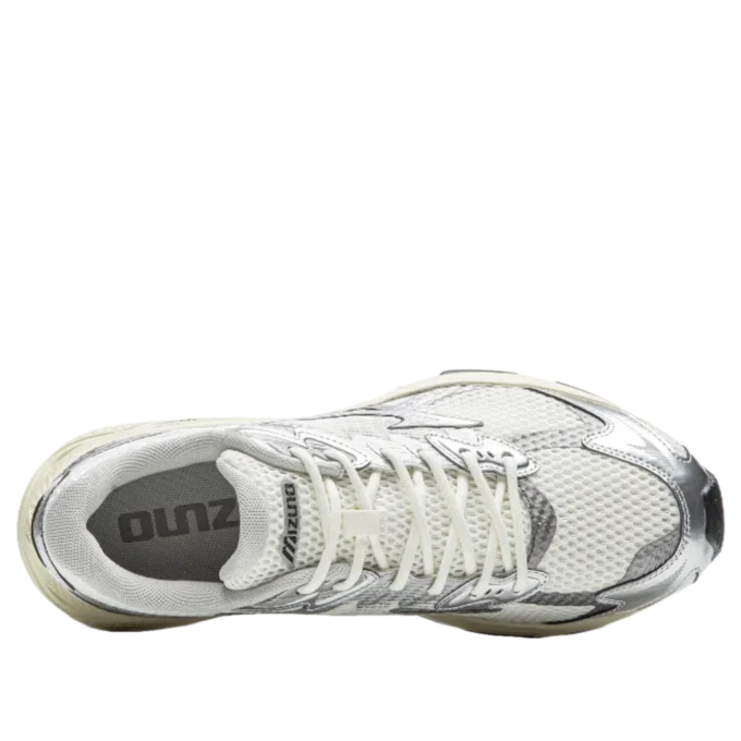 Racer V2 “Cream Silver”