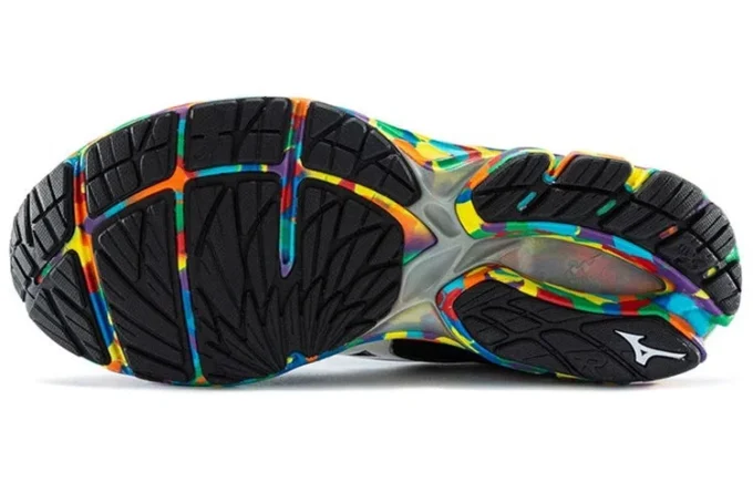 Rider 22 “Black Triple”