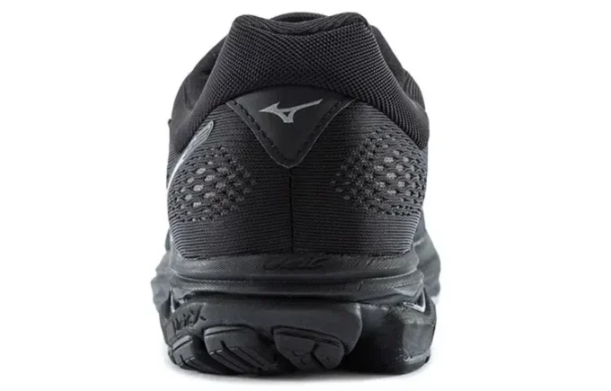 Rider 22 “Triple Black”