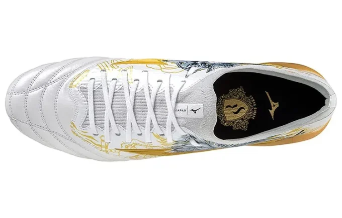 Sergio Ramos x Morelia Neo 3 Beta SR4 “Lion and Wolves”