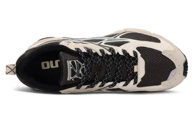 Wave Rider 10 “Bamboo White”