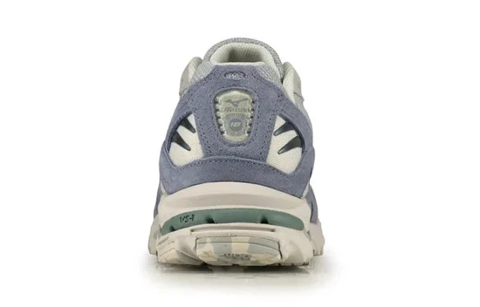 Wave Rider 10 “Grey Blue”