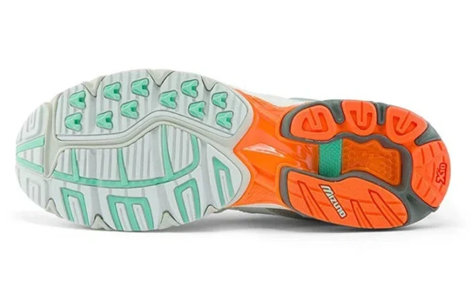 Wave Rider 10 “Grey Orange”