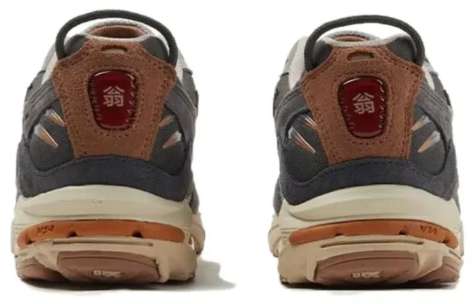 Wave Rider 10 “Grey Yellow”