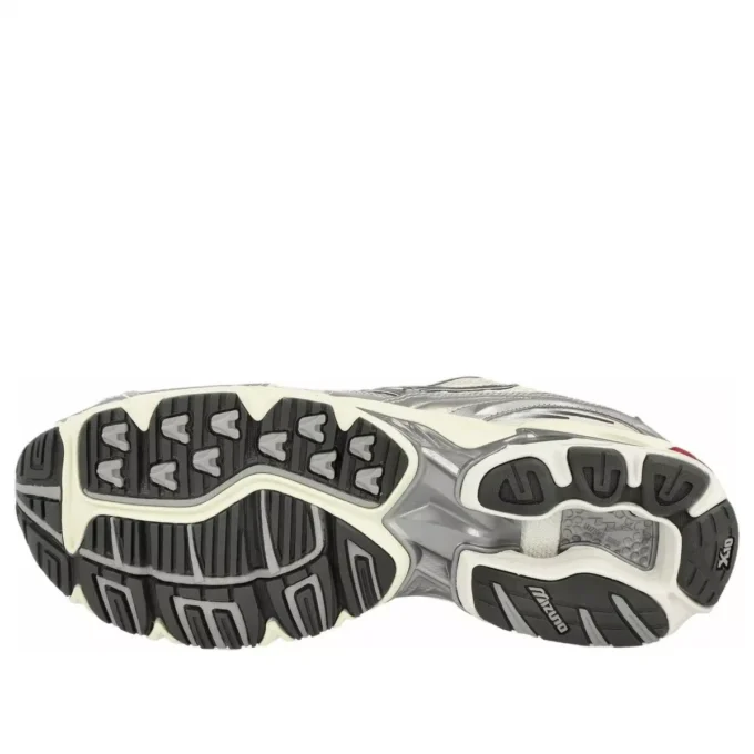 Wave Rider 10 “White Black Rythmic Red”