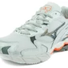 Wave Rider 10 “White Orange”
