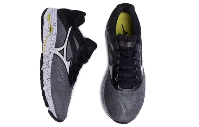 Wave Rider 23 “Grey Black White”