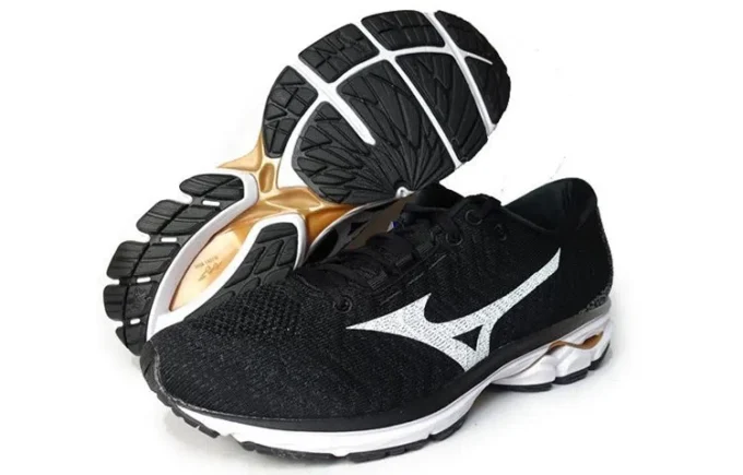 Wave Rider Waveknit 3 “Black White”